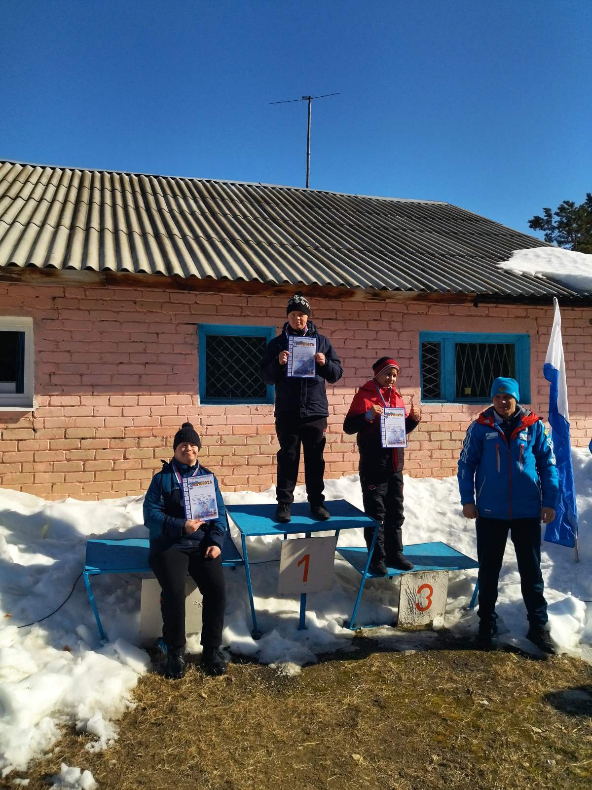 IMG 4b9dd002cd968727d3bf200b364f2c30 V